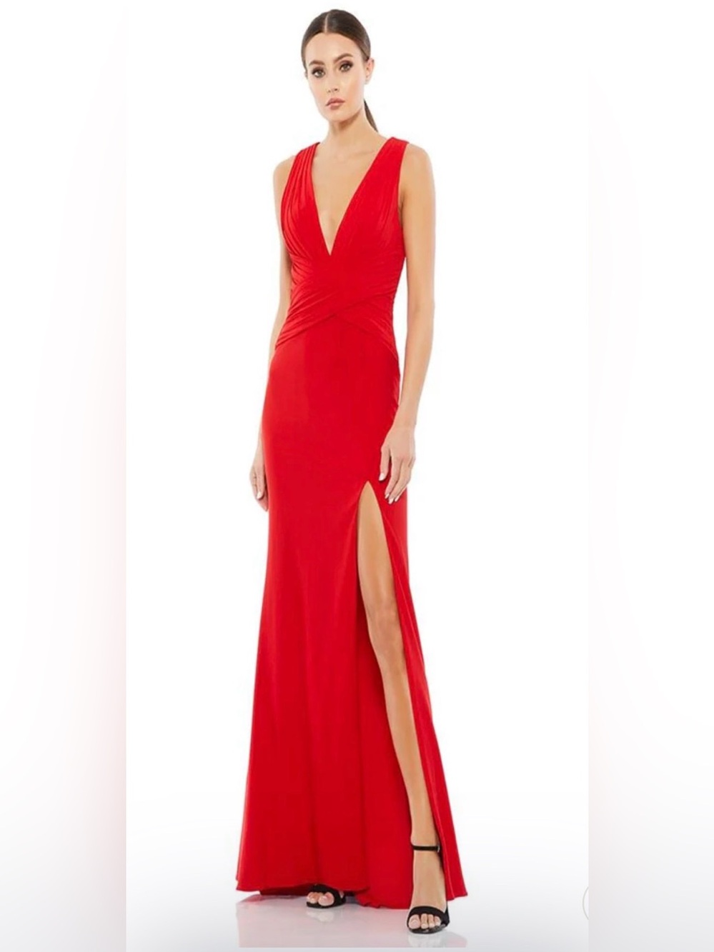 Red Carpet Siren ❤️ Fire Red Plunge Slit Mac Duggal Evening Gown